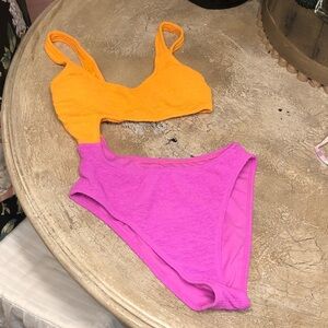 🩷🧡CUTOUT SWIMSUIT